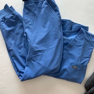 Figs Mens Scrub Jogger Set